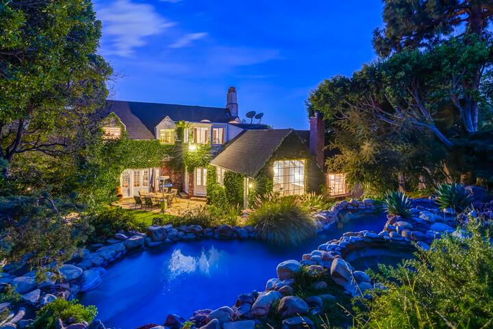 The Iconic Orson Welles Lagoon by Villaway gallery image 2