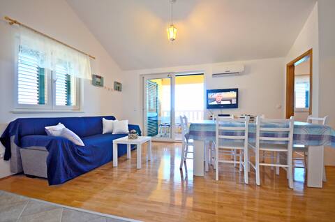 Top Airbnb: Hvar, Milna, seaview apartment Fortudor Fjaka (6) in Milna