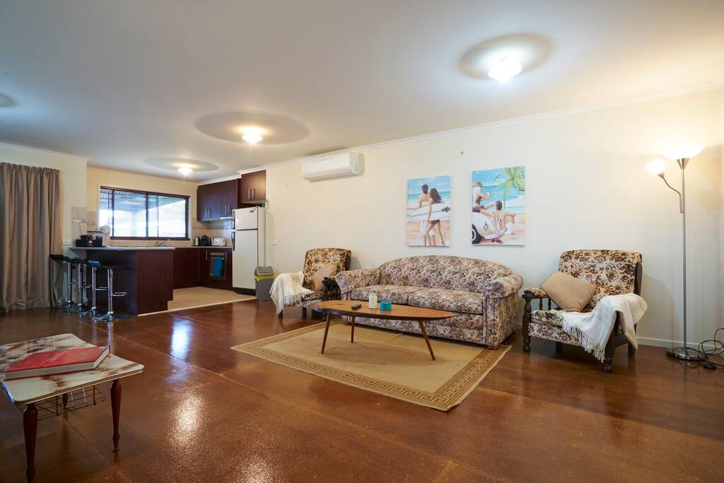 Spacious, open plan lounge.