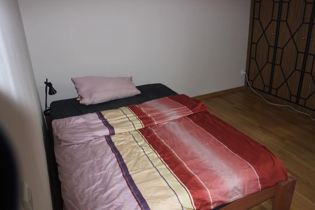 Comfy double bed (width 1.4 m).