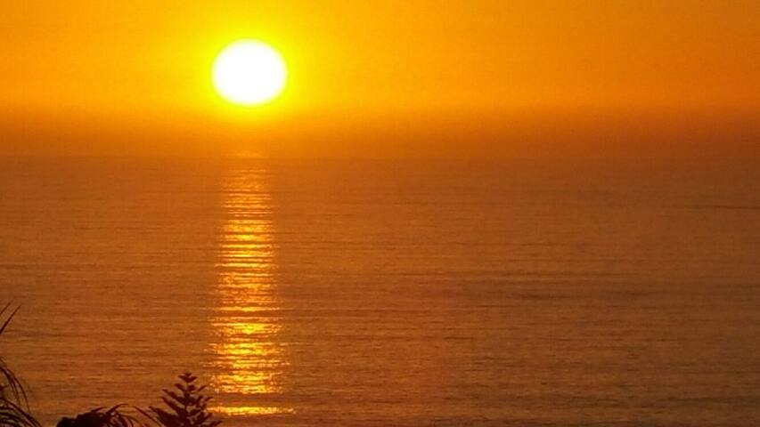 Camps Bay Apartment – Great View gallery image 4