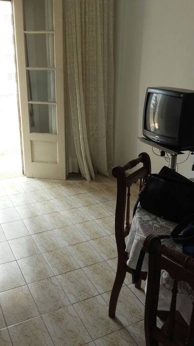 Sala com sacada