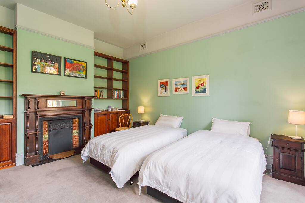 Room 1