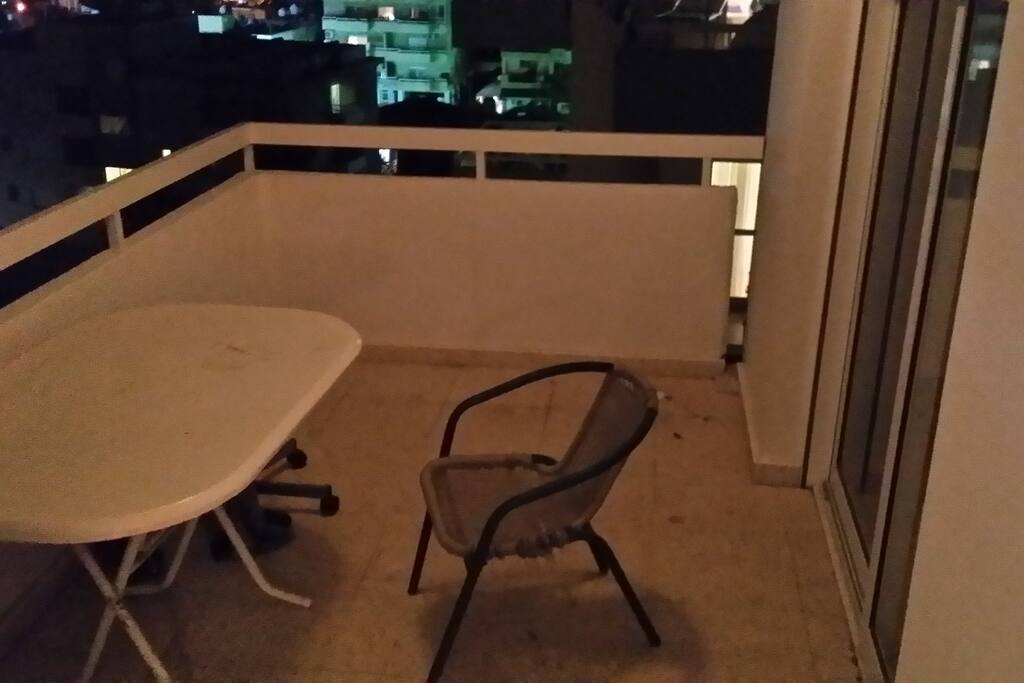 Huge balcony!!!