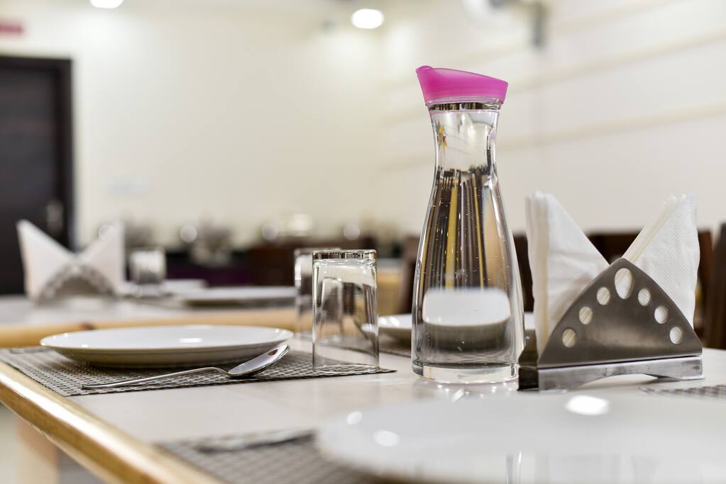 Restaurant Views 1