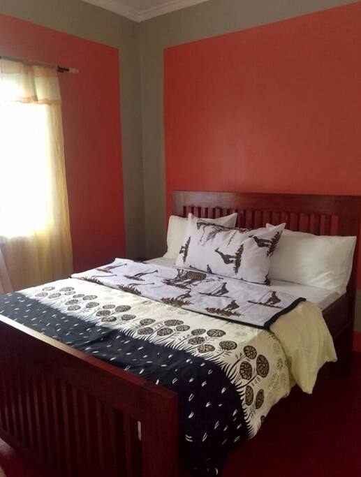 slaapkamer met tweepersoonsbed