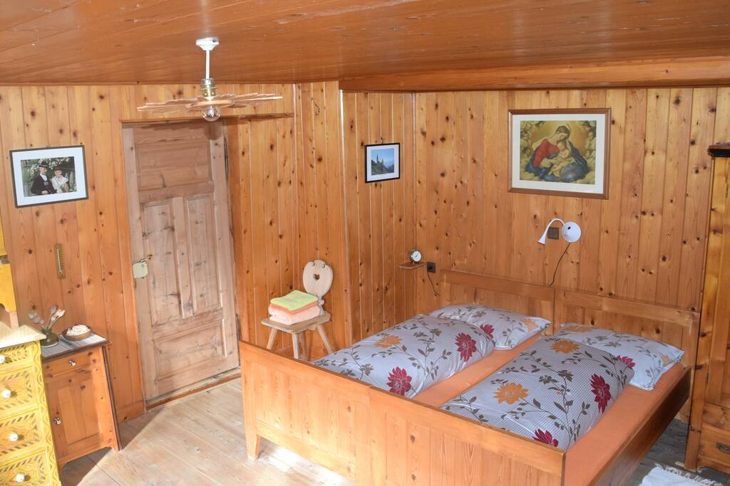 "Stubenkommr" (Stubenzimmer mit 2 Betten)