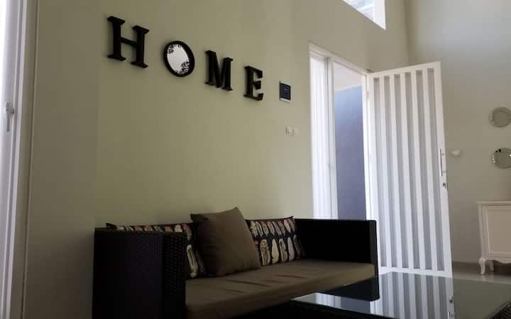 Villa Kayana C9 Private Pool - 2 Bedroom By Naf - Malang