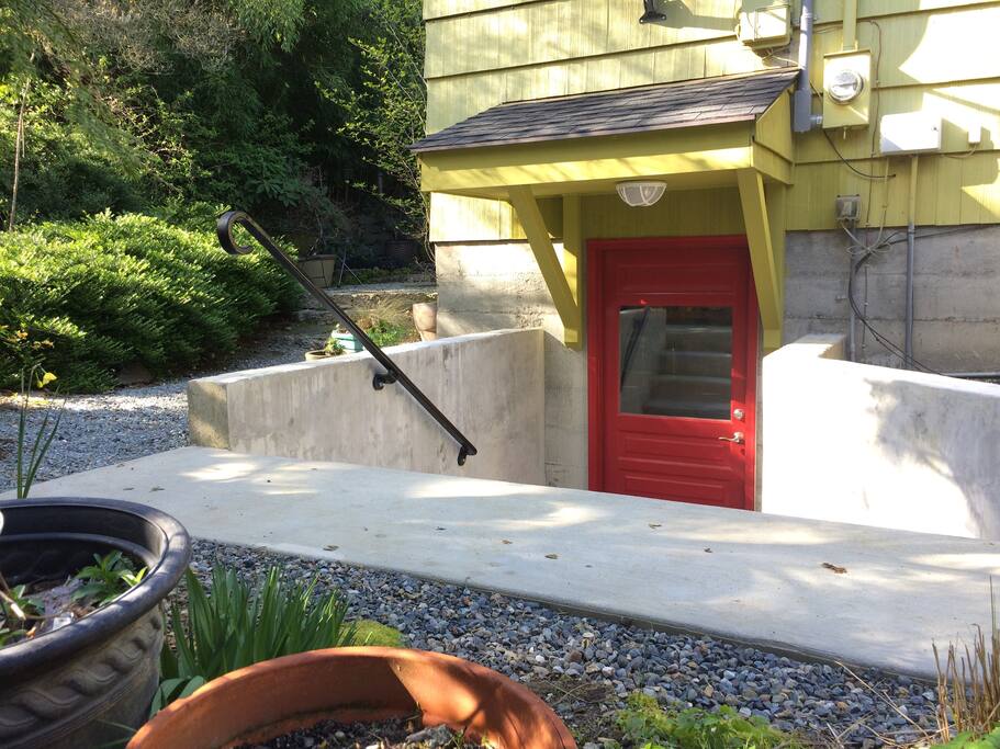 Private Entrance