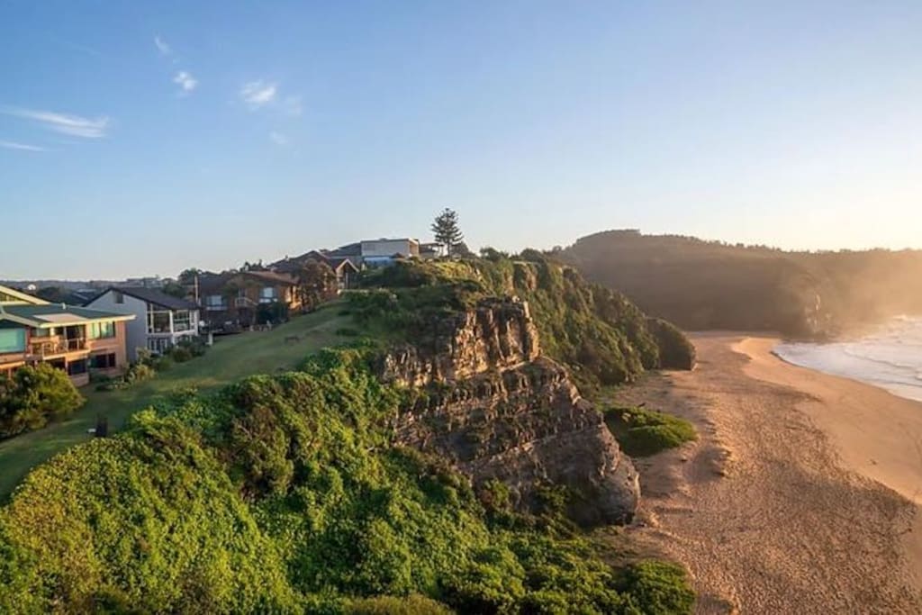 Proximity to the beach via path