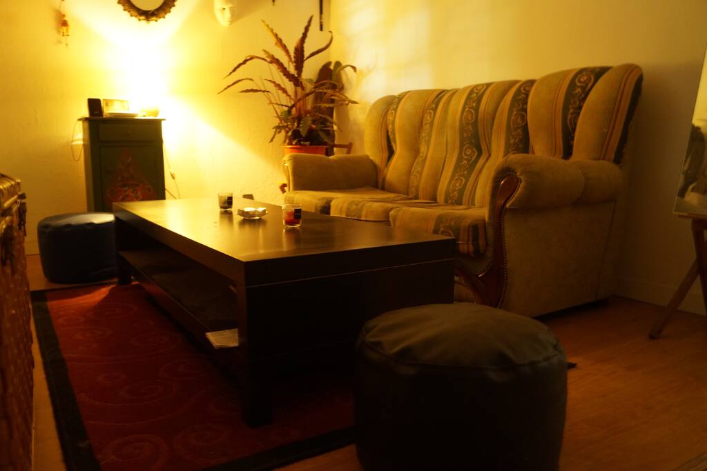 Living room/entrance