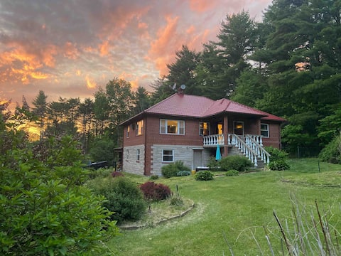 Mayflower - Lake access/hot tub/game room/pets