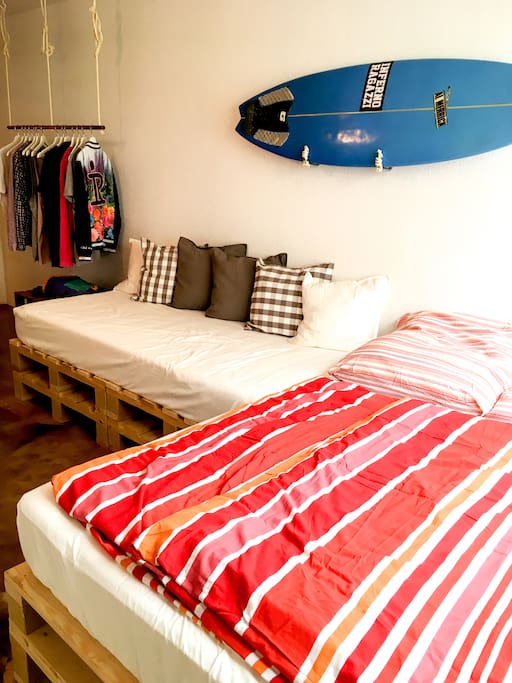 Individually designed beds invite you to relax in the evening and have good night sleep.