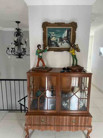 Fish Hoek Mountainside home with panoramic views gallery image 5