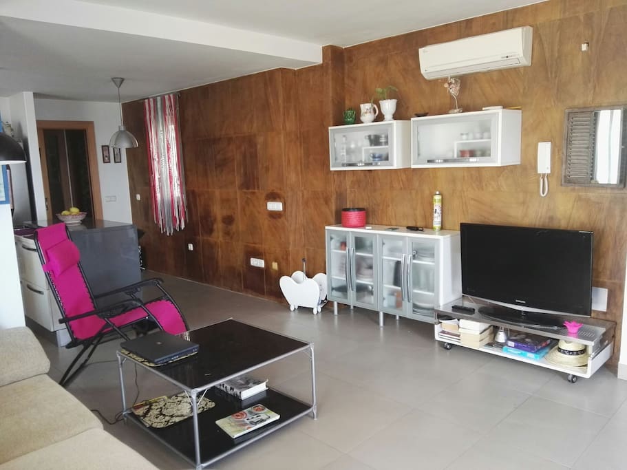 Salón-cocina, 38 m2, con sofá cama