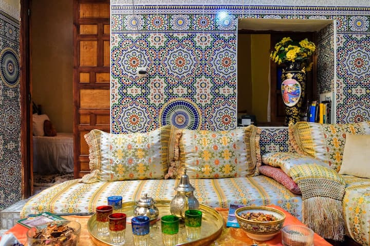 DAR LALA NAJIA - Heritage hotels (India) for Rent in Fes, Fez-Meknès,  Morocco - Airbnb