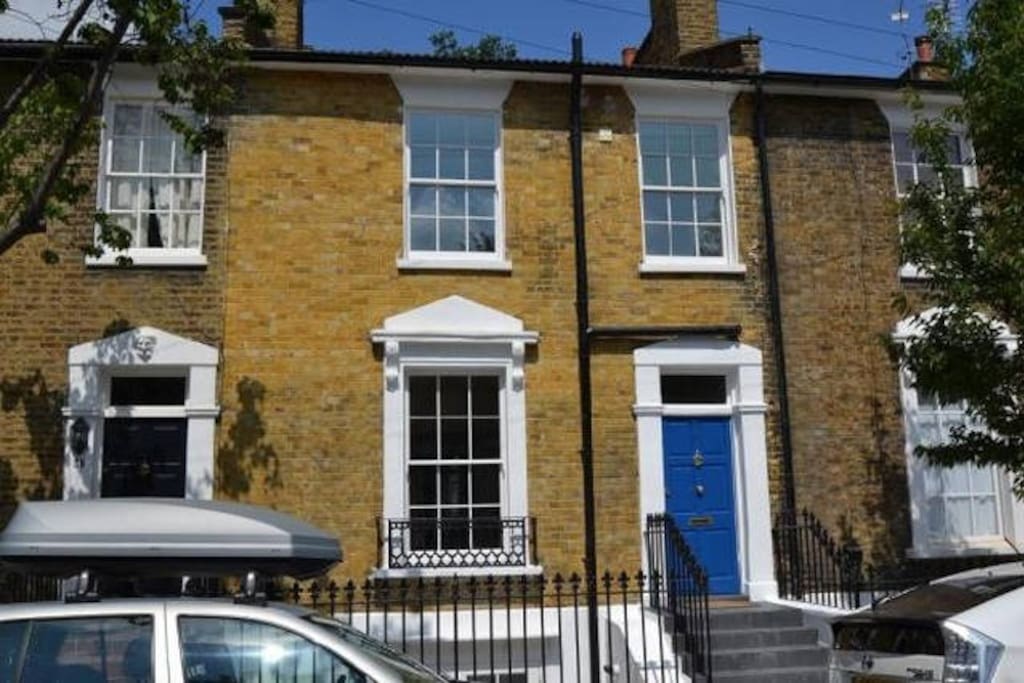 3 storey house