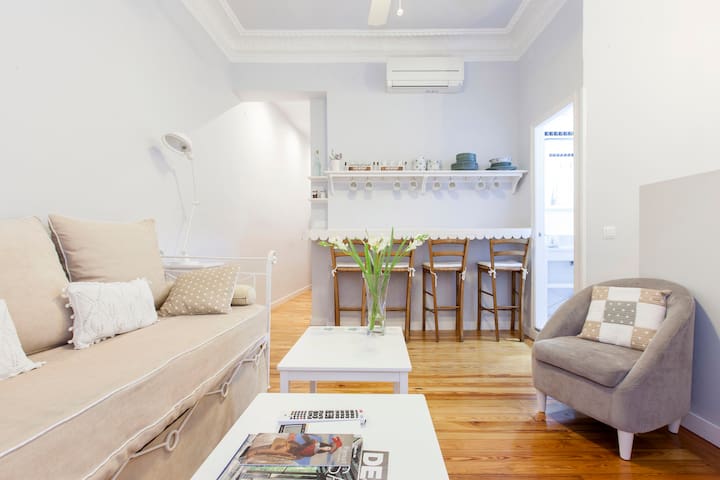 Casa de la Luna – 5 dormitorios en el Centro gallery image 4