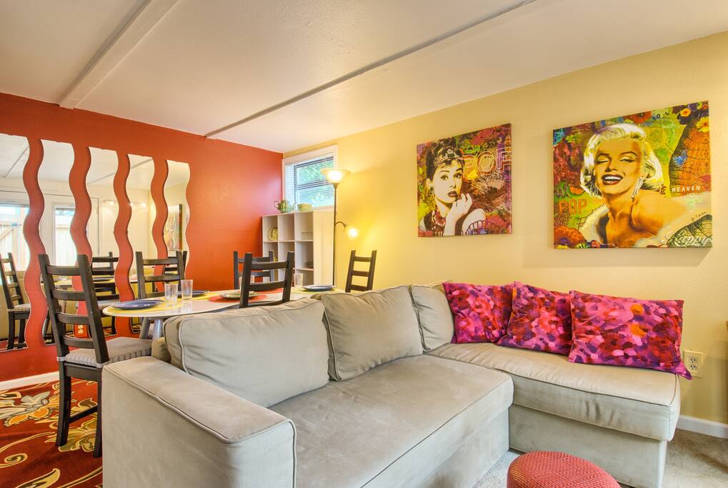 Fun apartment in Ballard, Seattle Apartments for Rent in Seattle