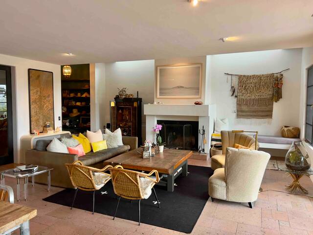 Topanga Sanctuary gallery image 3