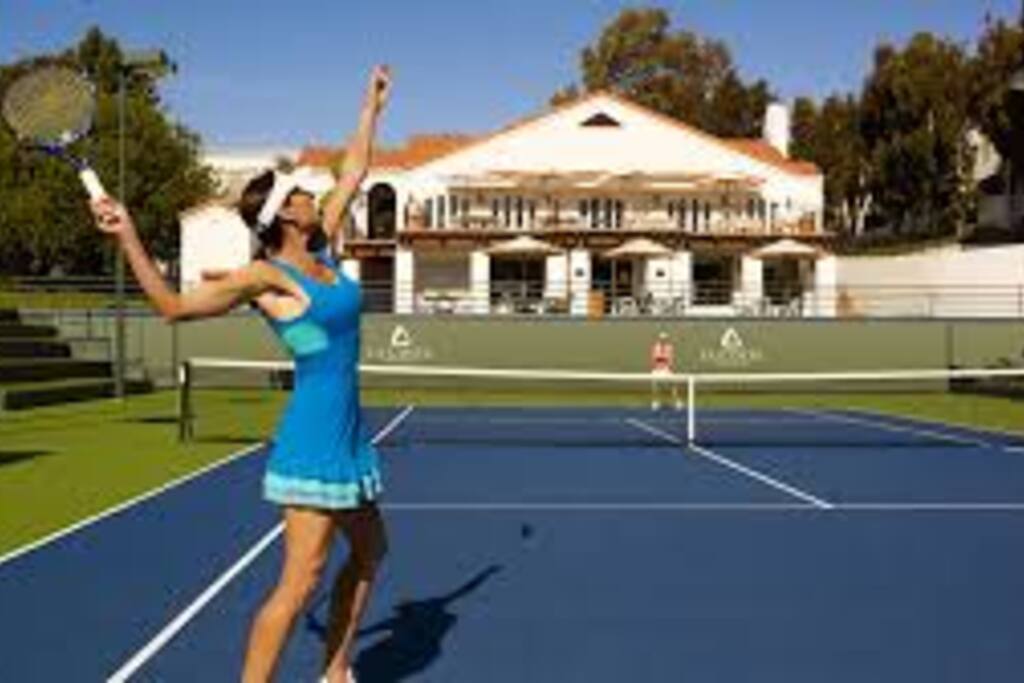 Tennis