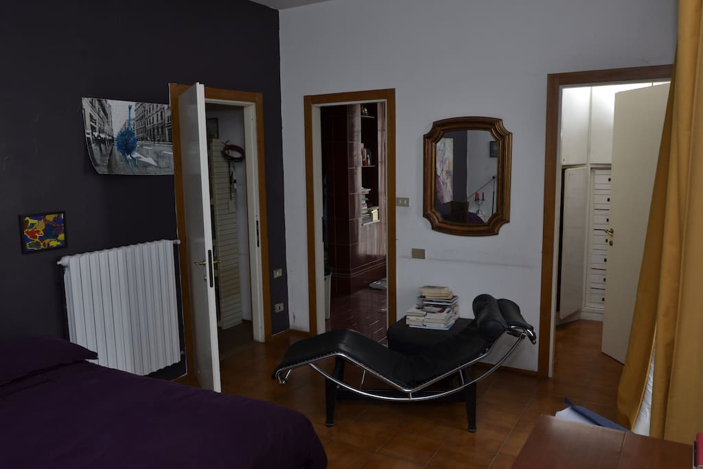 Camera da letto con Bagno
Bedroom with bathroom