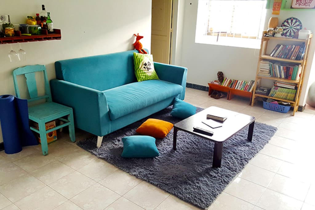* In case you have more than two people, two people can sleep on the sofa or sleep on the floor. We have sleeping bags if you need them.
* In case you travel alone, we will share this apartment. I will sleep in the living room, hope you will not feel uncomfortable.