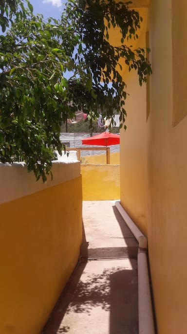 Entrance (entrada)