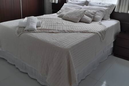 Quarto Casal Suíte Capitólio