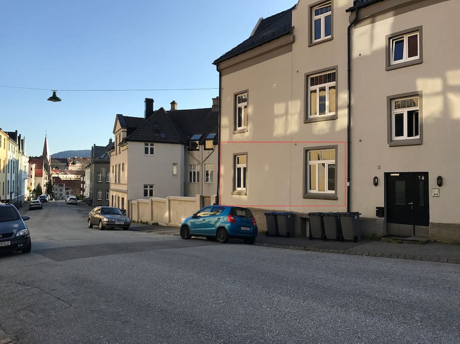 View of the outside of the apartment, with the beautiful church "Sandvikskirken" in the background