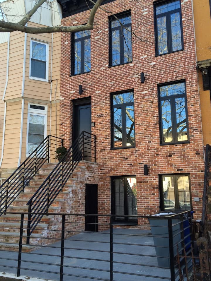 Newly renovated luxury apartment Apartments for Rent in Brooklyn, New