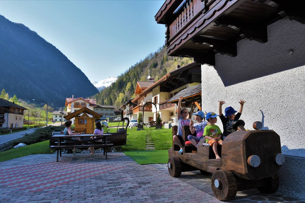 Giochi per bambini al Residence Bonetti