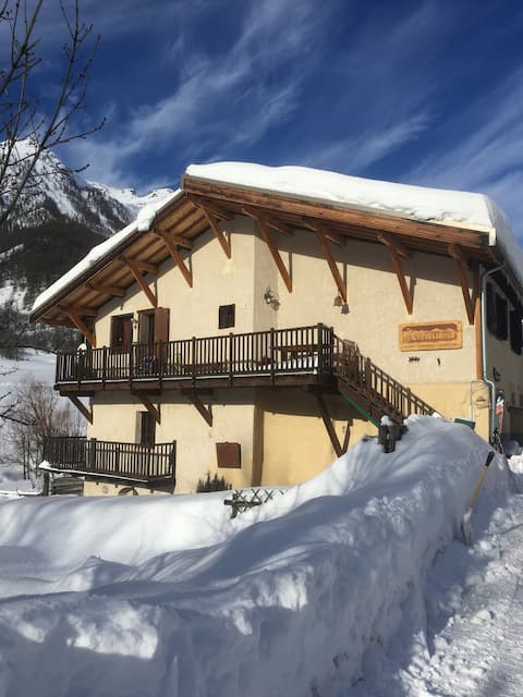Serre Chevalier 1500, Chalet, Top View 14 people