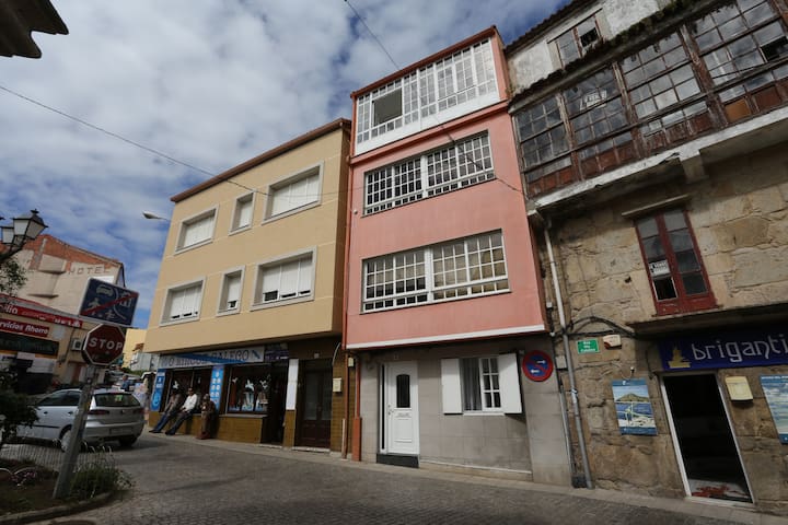 Very central house