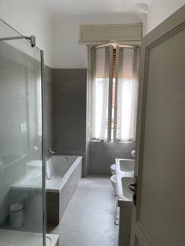 TRILOCALE – Milano Charme Suite – Don Carlos gallery image 3