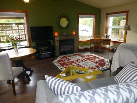 Lover's Bungalow - 