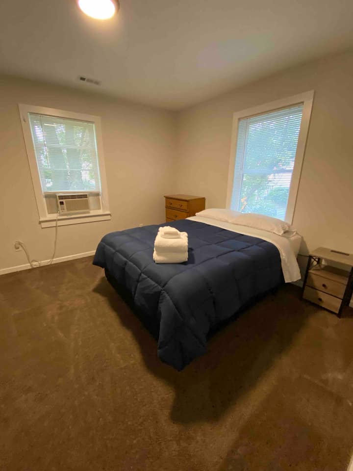 Spálňa 2 - menšia manželská posteľ