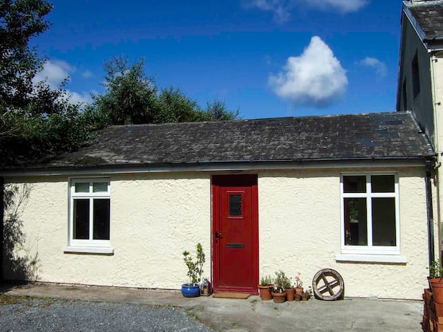 The Acorn - Dingle Peninsula cosy