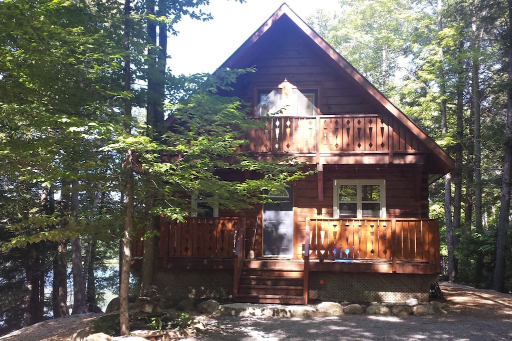 4 Season Lakefront Log Cabin Cottage Retreat Cabins for Rent in North
