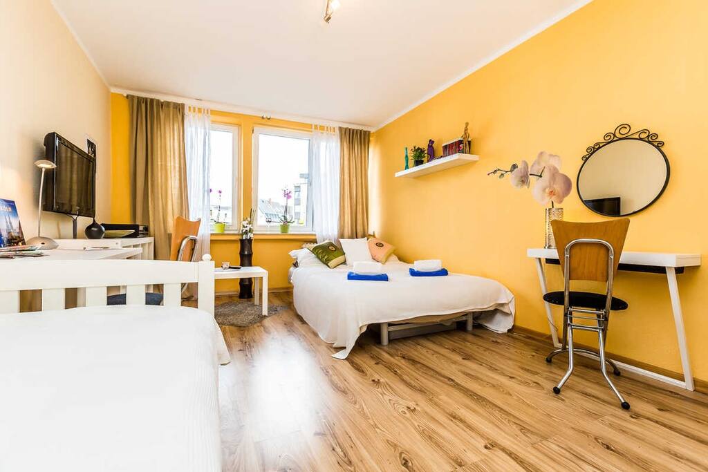 Schlafzimmer 2