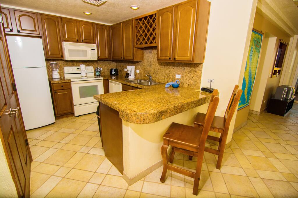 Chair,Furniture,Oven,Dining Table,Table