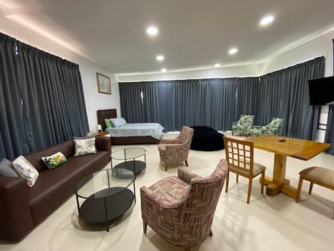 ⭐️ Best location - Entire place ✅ Wifi/AC/TV