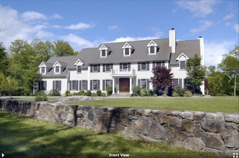 Over Sized Colonial in very private setting