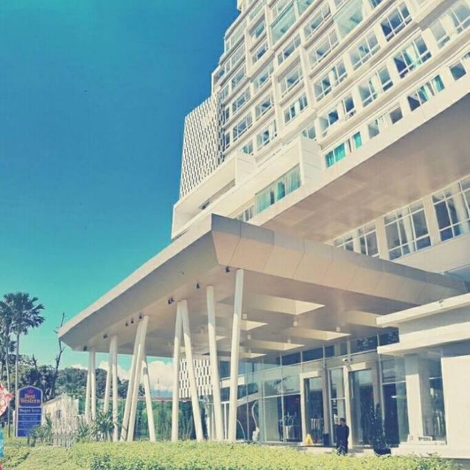 Hotel Outside