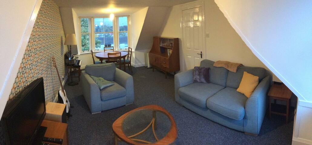 Old Manse, Inverkip. Views of marina and sea