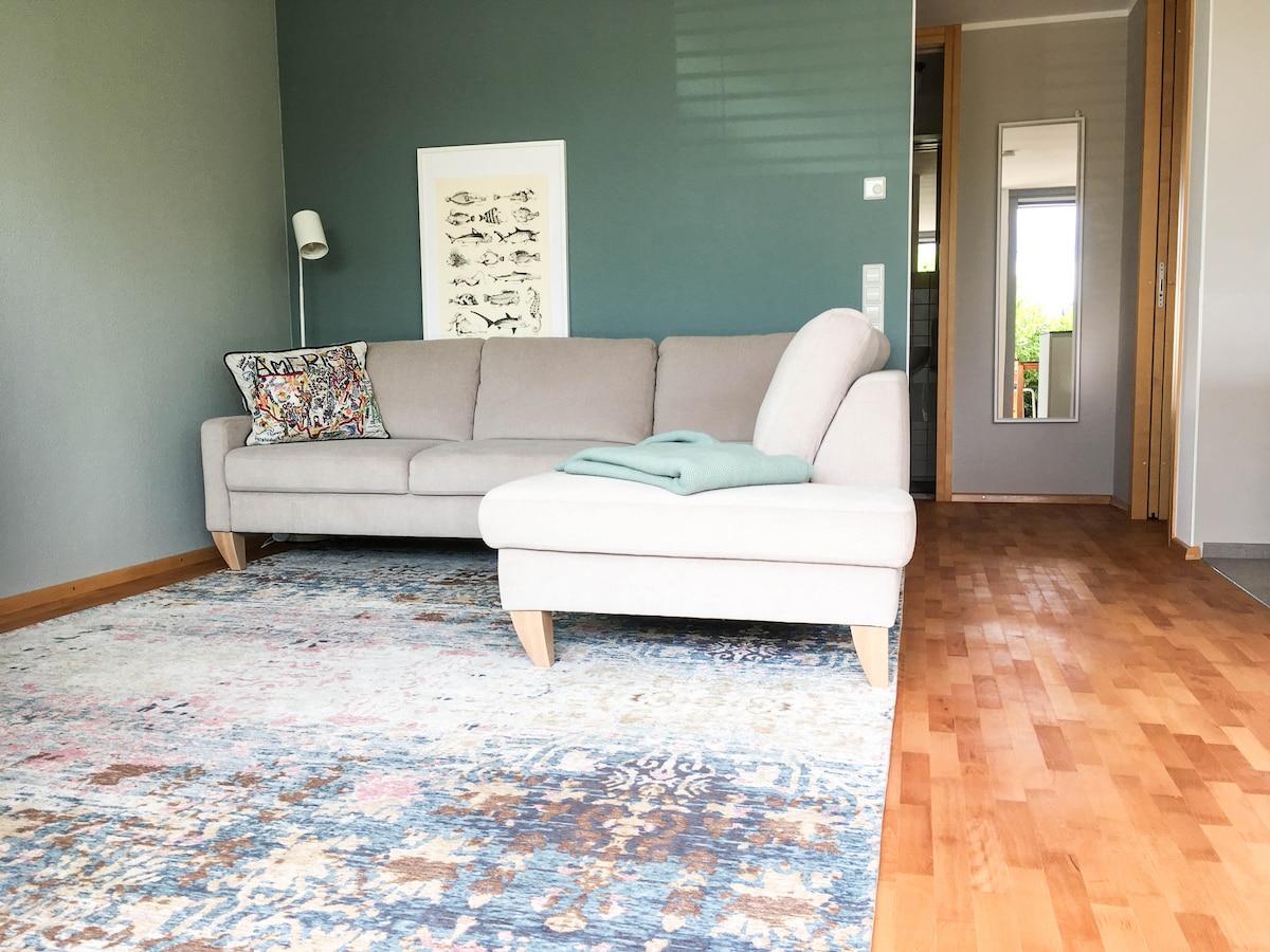 Annuncio Airbnb popolare: 50 m² pure Bodenseeliebe a Überlingen