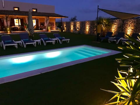 Exclusive Country Getaway: Villa Son Gat Mallorca