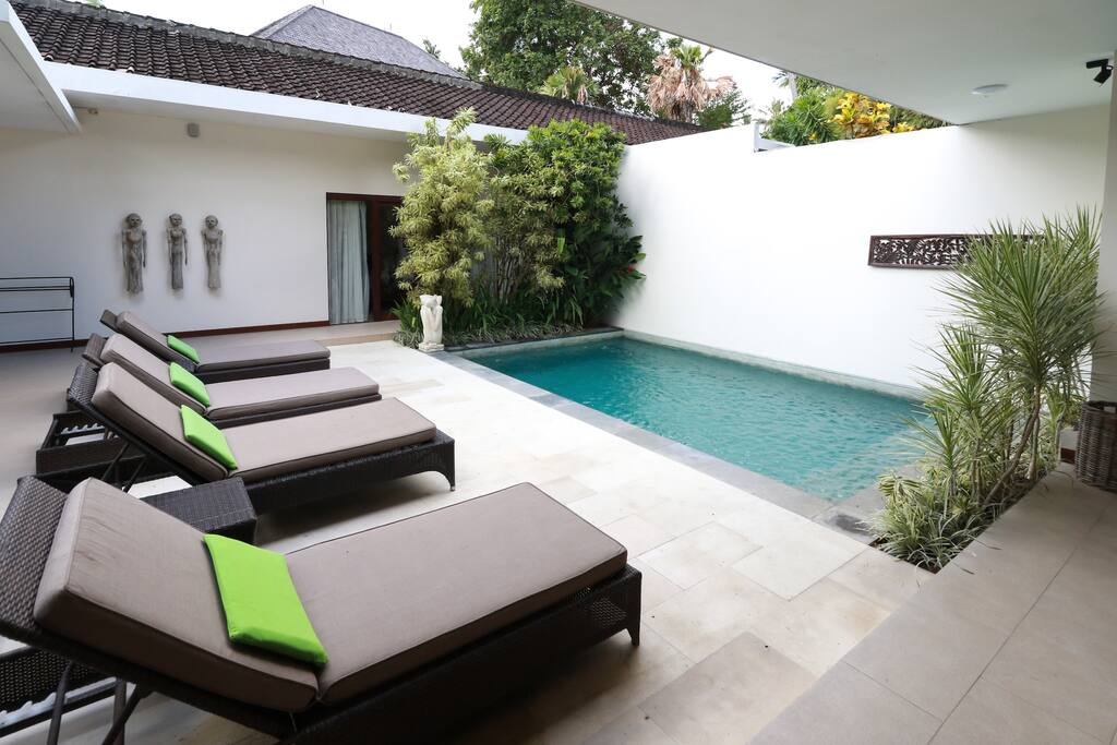 2 Bedroom Pool Villa ( Pool Area )