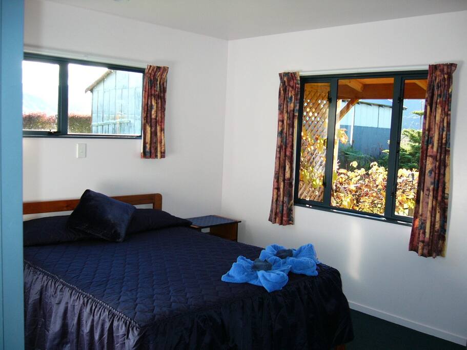 Main Bedroom Estuary Cottage.