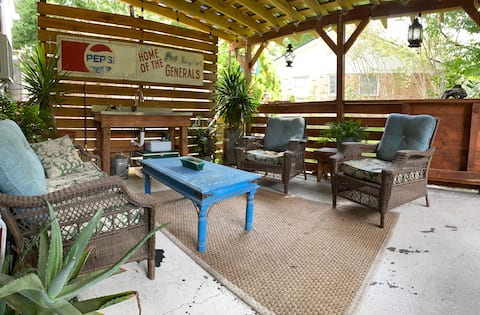 West Ashley Semi Detached Private Guest Studio